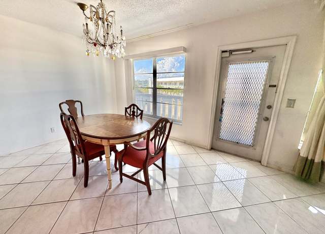 Property at 306 Wellington B, West Palm Beach, FL 33417, 2 beds, 2 baths