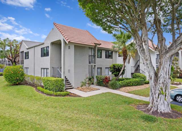 Property at 5505 Fairway Park Dr #201, Boynton Beach, FL 33437, 3 beds, 2 baths