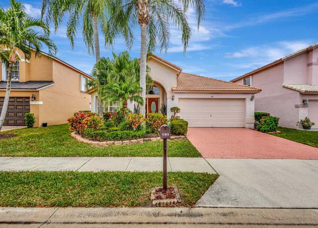Property at 121 Egret Dr, Jupiter, FL 33458, 3 beds, 2 baths
