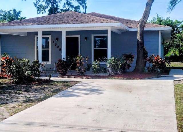 Property at 3608 Avenue Q, Fort Pierce, FL 34947, 4 beds, 2 baths