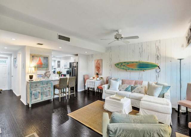 Property at 6590 N Ocean Blvd #9, Ocean Ridge, FL 33435, 2 beds, 2.5 baths