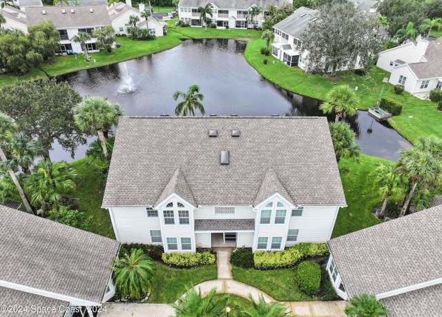 Property at 1965 Westminster Cir #4, Vero Beach, FL 32966, 2 beds, 3 baths