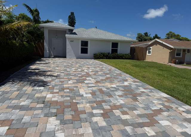Property at 4147 Success St, West Palm Beach, FL 33406, 4 beds, 2 baths