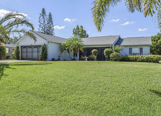 Property at 444 SW Dolores Ave, Port Saint Lucie, FL 34983, 3 beds, 2.5 baths