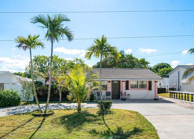Property at 232 SW 6th Ave, Boynton Beach, FL 33435, 4 beds, 2 baths