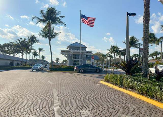 Property at 102 Saxony Ln Unit C, Delray Beach, FL 33446, 1 bed, 1.5 baths
