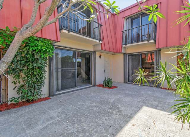 Property at 3203 Meridian Way N Unit D, Palm Beach Gardens, FL 33410, 2 beds, 2 baths