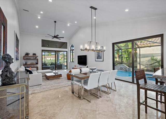 Property at 9445 E Fairway Ter, West Palm Beach, FL 33411, 3 beds, 3 baths