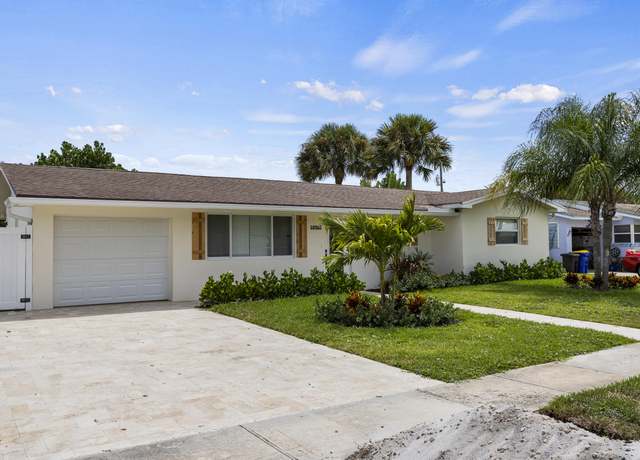 Property at 18965 SE Southgate Dr, Tequesta, FL 33469, 4 beds, 3 baths