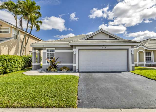 Property at 2674 Pinewood Ct, Davie, FL 33328, 3 beds, 2 baths