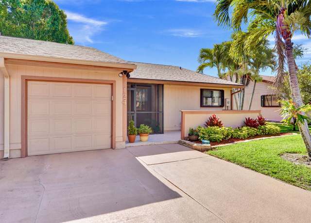 Property at 124 Mayfair Ln, Boynton Beach, FL 33426, 3 beds, 2 baths