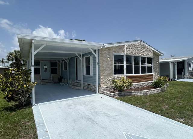 Property at 3 Flores Del Norte, Fort Pierce, FL 34951, 2 beds, 2 baths