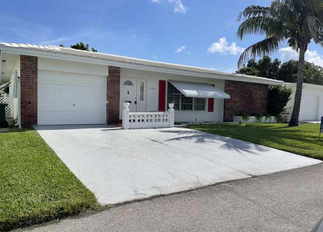 Property at 6707 NW 70th St, Tamarac, FL 33321, 2 beds, 2 baths