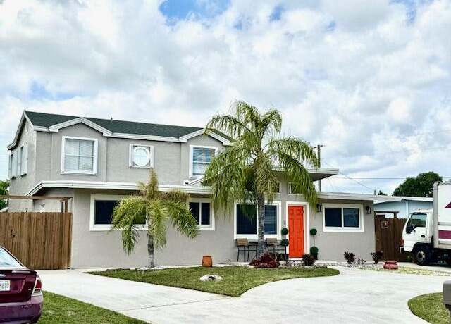 Property at 1943 Iris Rd, West Palm Beach, FL 33415, 5 beds, 4 baths