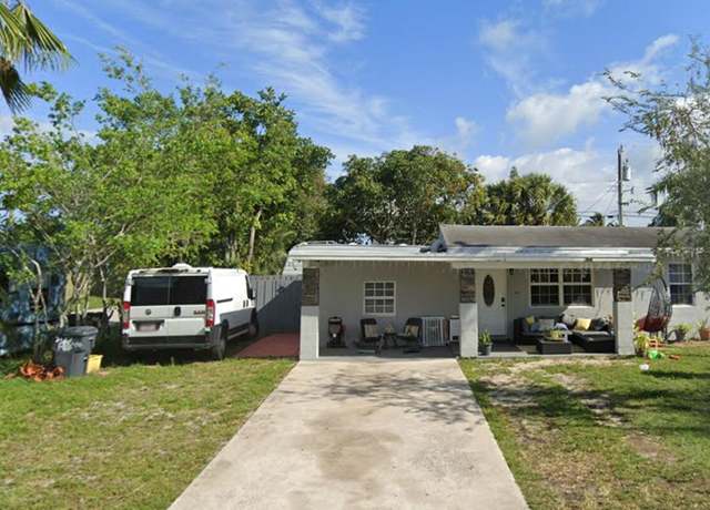 Property at 3132 Vassallo Ave, Lake Worth, FL 33461, 4 beds, 2 baths