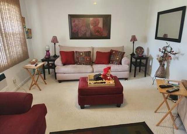 Property at 50 Berkshire B #50, West Palm Beach, FL 33417, 1 bed, 1.5 baths