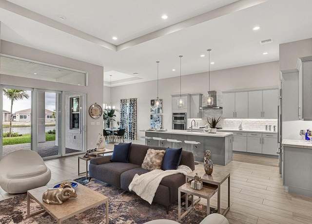 Property at 10097 Driftwood Way, Palm Beach Gardens, FL 33412, 2 beds, 2.5 baths