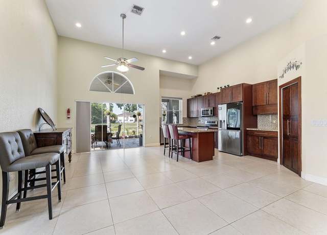 Property at 7793 Highlands Cir, Margate, FL 33063, 3 beds, 2 baths