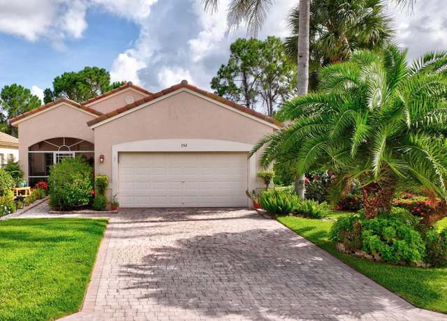 Property at 352 NW Granville St, Port Saint Lucie, FL 34986, 3 beds, 2 baths