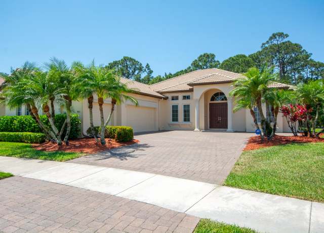 Property at 862 SW Grand Reserves Blvd, Port Saint Lucie, FL 34986, 4 beds, 3 baths