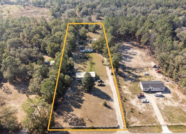 Property at 3230 SW 189th Ave, Dunnellon, FL 34432, 6 beds, 4 baths