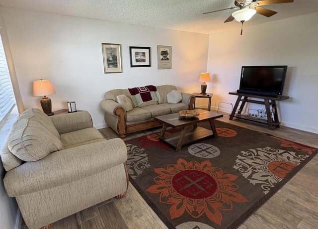 Property at 691 Burgundy O Unit O, Delray Beach, FL 33484, 2 beds, 2 baths