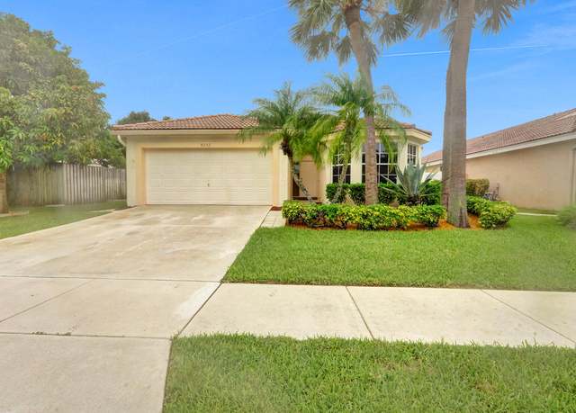 Property at 8252 White Rock Cir, Boynton Beach, FL 33436, 4 beds, 2 baths