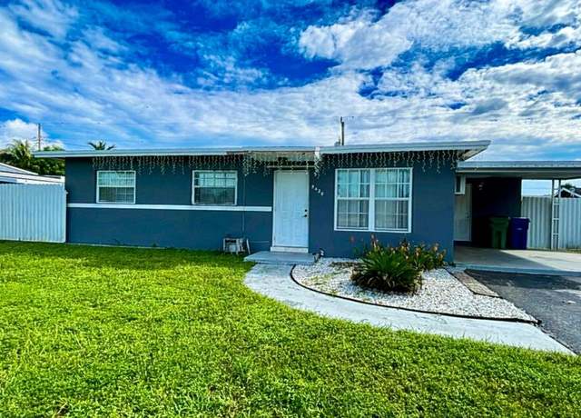 Property at 5420 NW 182 St, Miami Gardens, FL 33055, 3 beds, 1 bath