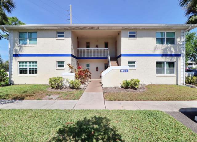 Property at 1528 SE Royal Green Cir #204, Port Saint Lucie, FL 34952, 2 beds, 2 baths