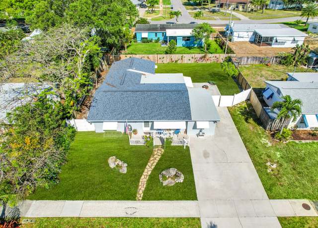 Property at 708 Cinnamon Rd, North Palm Beach, FL 33408, 4 beds, 2 baths
