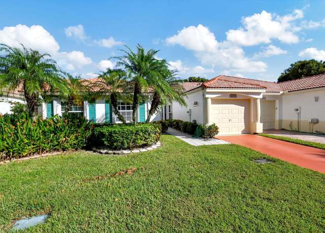 Property at 6061 Lake Hibiscus Dr, Delray Beach, FL 33484, 2 beds, 2 baths