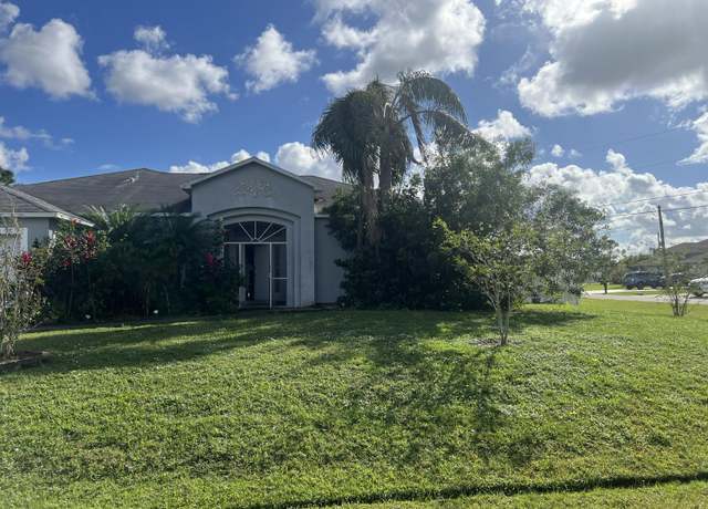 Property at 5811 NW Argo Ct, Port Saint Lucie, FL 34986, 4 beds, 2 baths