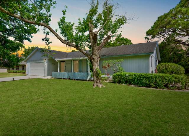 Property at 18375 Oak Leaf Ct, Jupiter, FL 33458, 3 beds, 2 baths