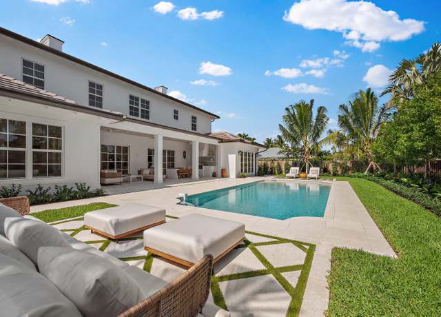 Property at 556 Greenway Dr, North Palm Beach, FL 33408, 4 beds, 4.5 baths