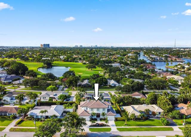 Property at 556 Greenway Dr, North Palm Beach, FL 33408, 4 beds, 4.5 baths