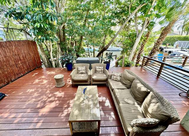 Property at 622 Mariners Way, Boynton Beach, FL 33435, 2 beds, 2.5 baths