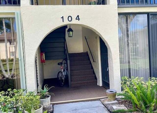 Property at 104 Lake Pine Cir Unit B-1, Greenacres, FL 33463, 2 beds, 2 baths