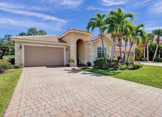 Property at 2997 SW Porpoise Cir, Stuart, FL 34997, 3 beds, 2 baths