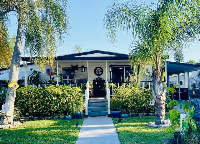 Property at 184 Cardinal Ave, Fort Pierce, FL 34982, 2 beds, 2 baths