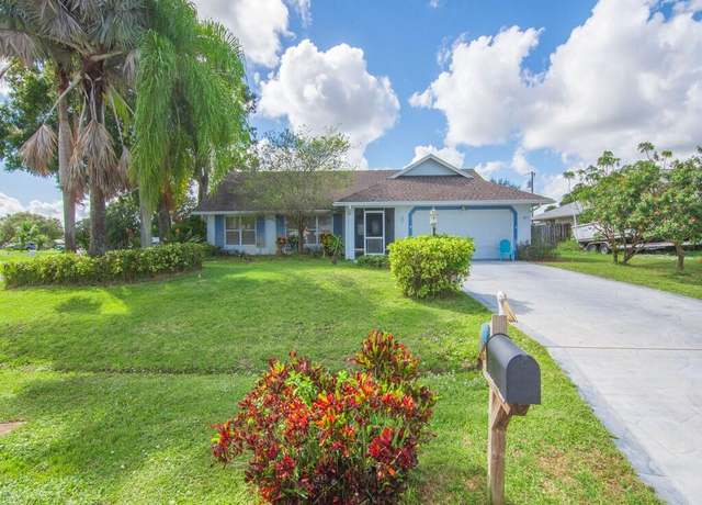 Property at 742 SE Whitmore Dr, Port Saint Lucie, FL 34984, 3 beds, 2 baths