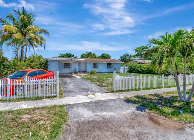 Property at 3935 Chickasha Rd, Atlantis, FL 33462, 3 beds, 2 baths