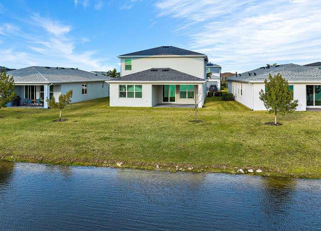 Property at 12758 SW Phoenix Dr, Port Saint Lucie, FL 34987, 4 beds, 2.5 baths