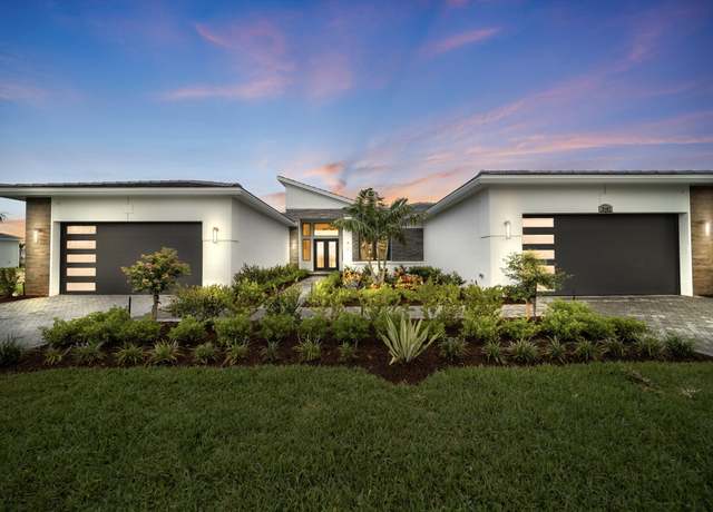 Property at 9187 SW Shinnecock Dr, Port Saint Lucie, FL 34987, 4 beds, 4.5 baths