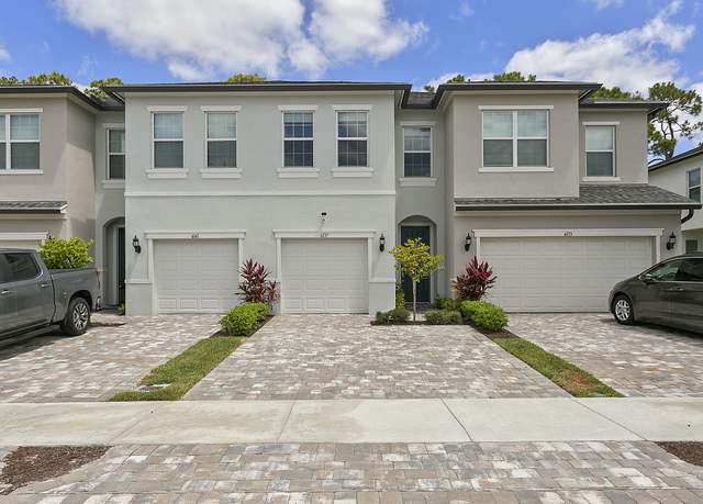 Property at 6137 Rancho Ln, Greenacres, FL 33415, 3 beds, 2.5 baths