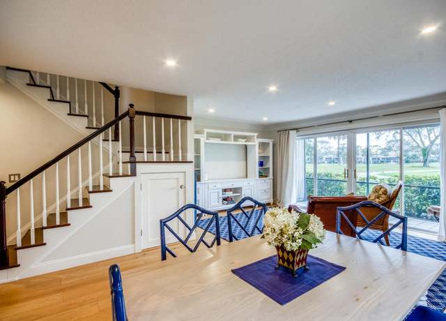 Property at 18520 SE Wood Haven Ln Unit L, Jupiter, FL 33469, 2 beds, 2.5 baths