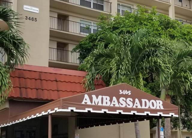 Property at 3465 Via Poinciana #806, Lake Worth, FL 33467, 2 beds, 2 baths