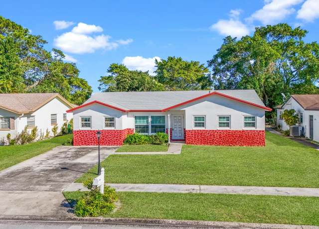 Property at 22602 SW 54th Way, Boca Raton, FL 33433, 3 beds, 2 baths