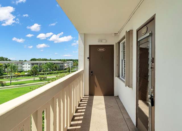 Property at 4090 Guildford E, Boca Raton, FL 33434, 2 beds, 2 baths
