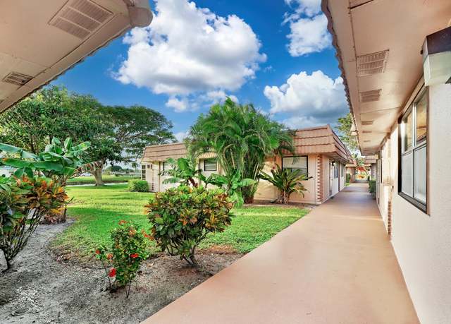 Property at 225 Seville Unit J, Delray Beach, FL 33446, 2 beds, 2 baths