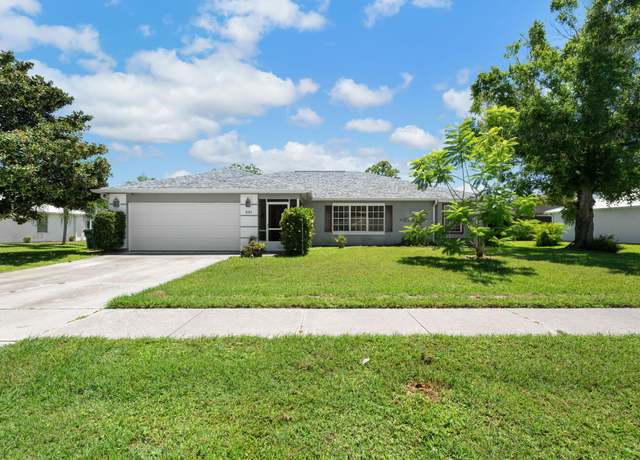 Property at 521 NE Solida Cir, Port Saint Lucie, FL 34983, 3 beds, 2 baths
